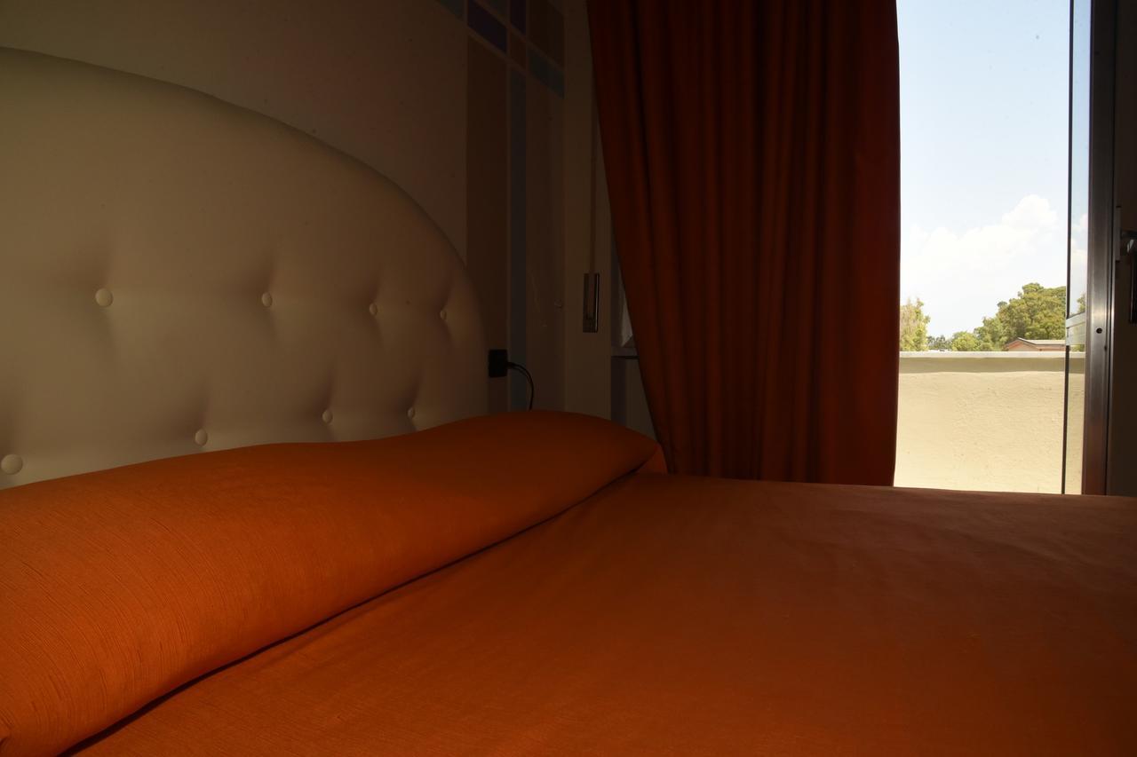 Blu Hotel Pontecagnano Faiano Exterior foto